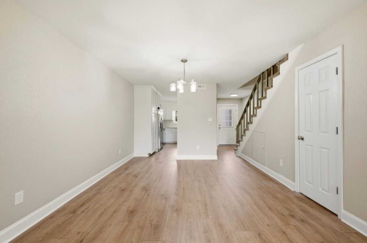 141 Quarterdeck Townes - Photo 7 of 24