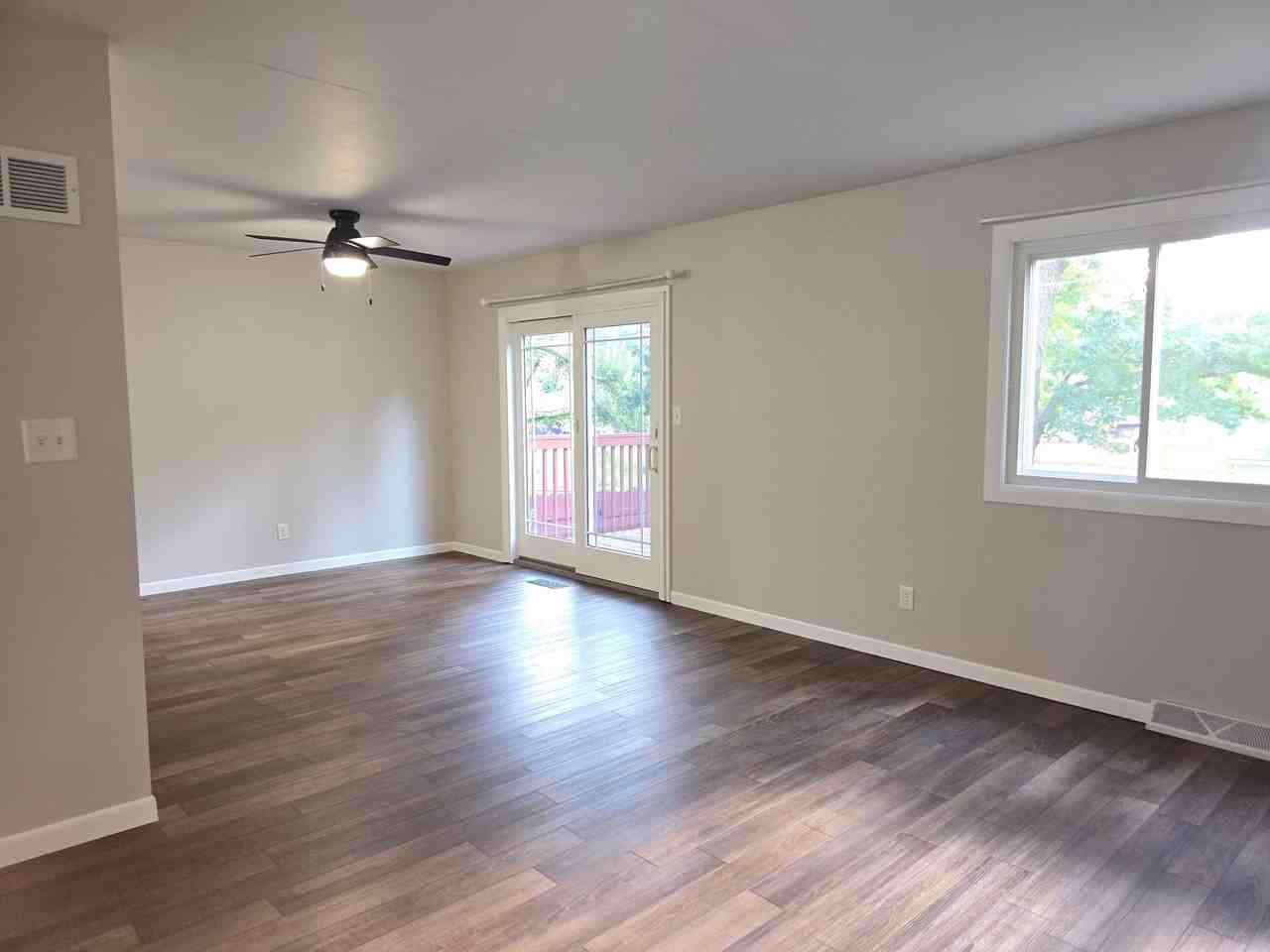 2025 Beck St - Photo 7 of 50