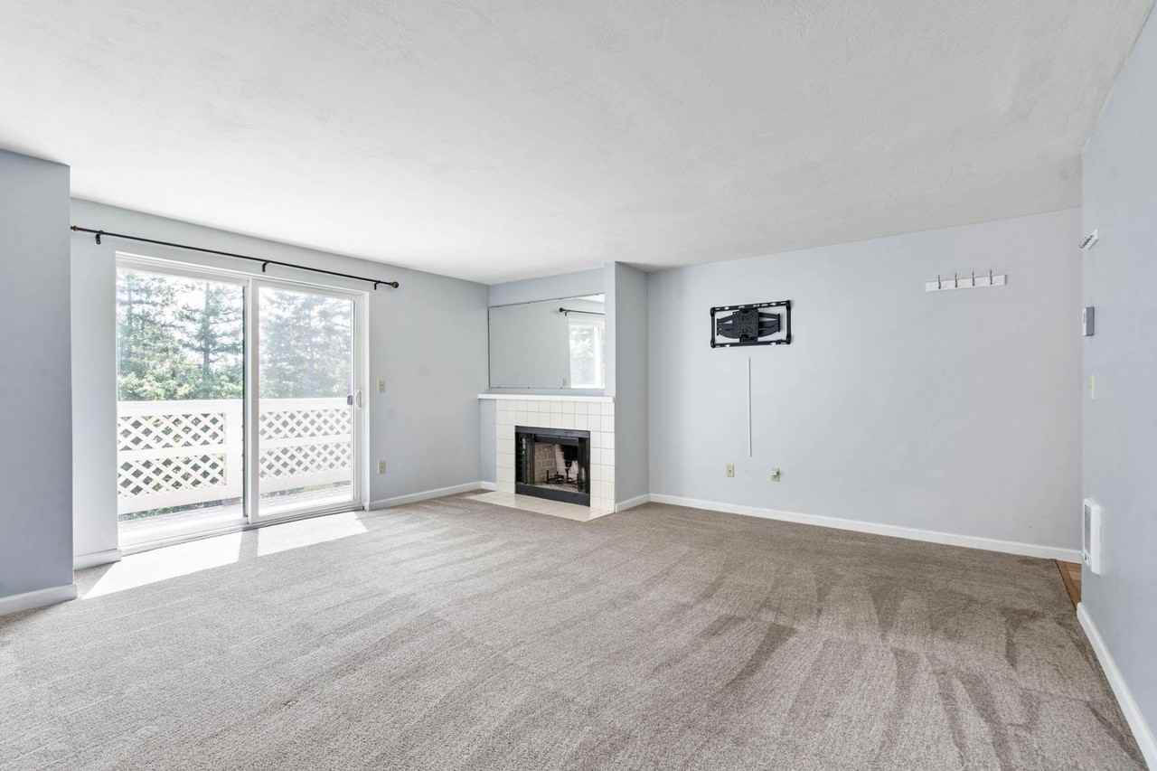 3433 Mcnary Pkwy #302 - Photo 6 of 30