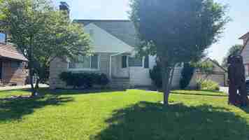featured image of 2772 Brandon Rd