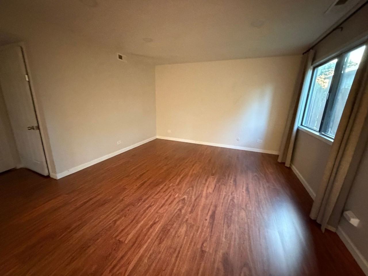 2192 Wildwood Ln - Photo 5 of 21