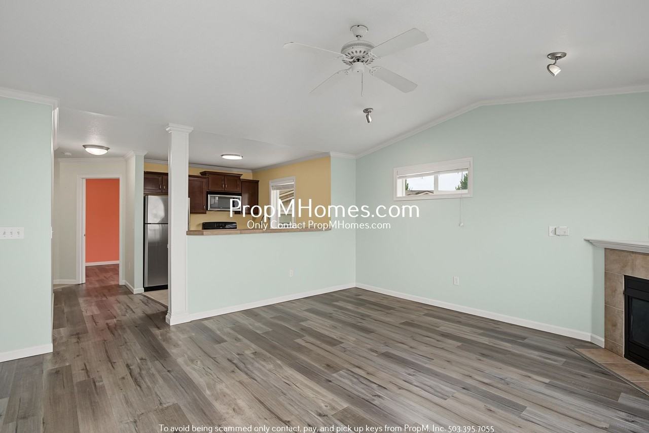 15064 Nw Central Dr #1302 - Photo 3 of 20