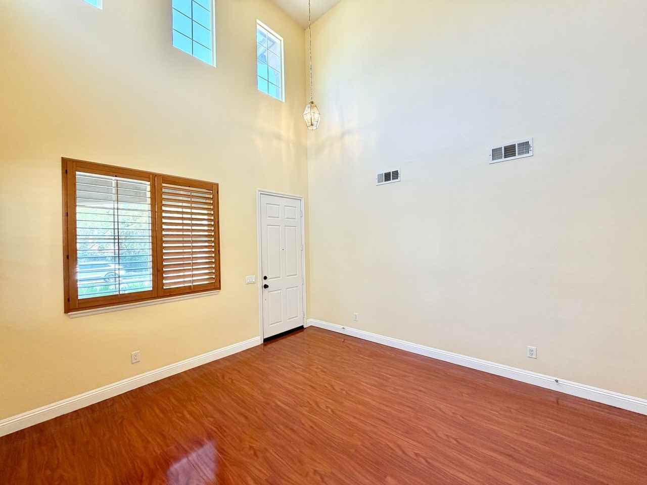 31165 Hidden Lake Rd - Photo 6 of 35
