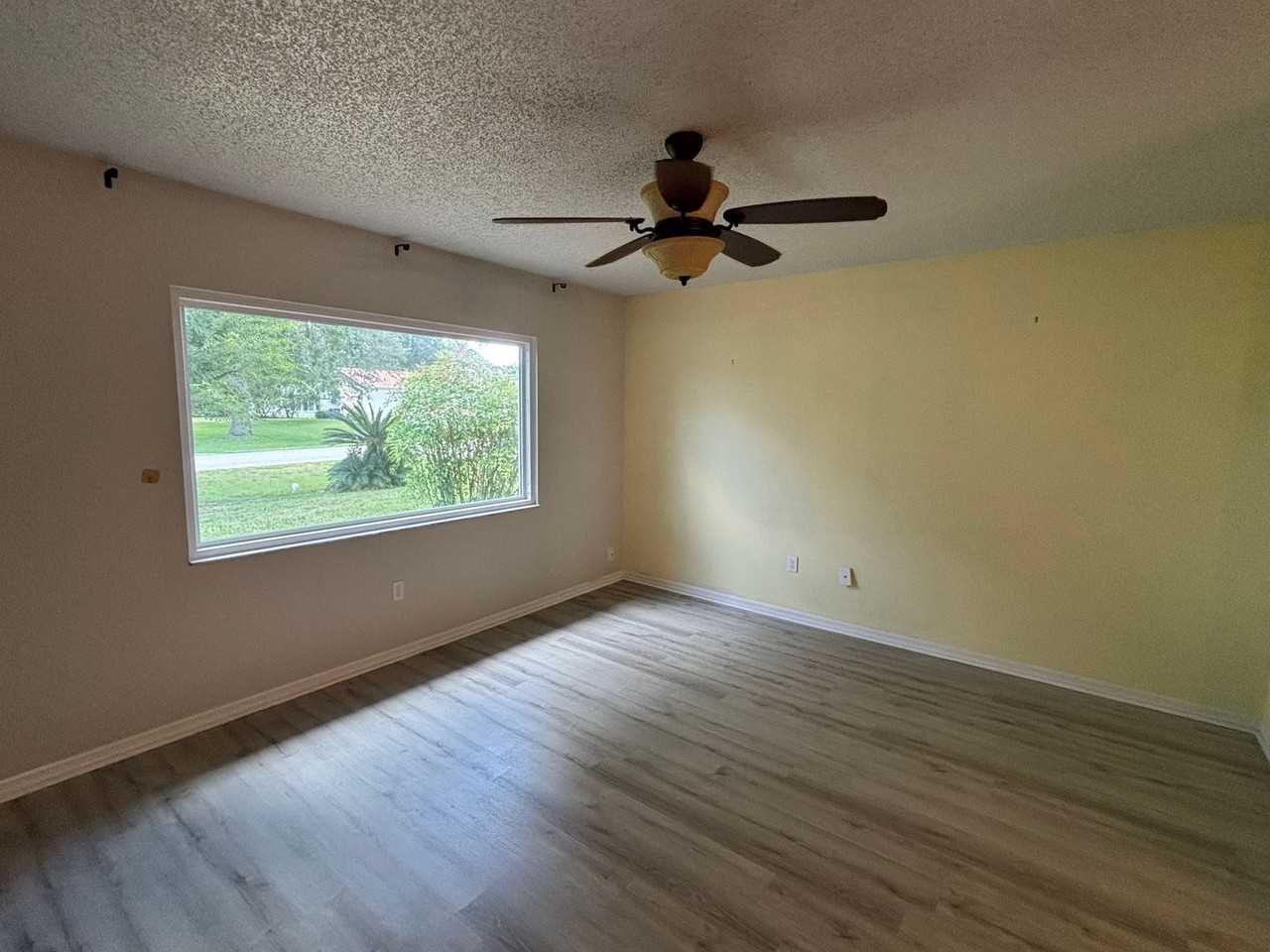 6366 Sw 115th Street Rd - Photo 7 of 34