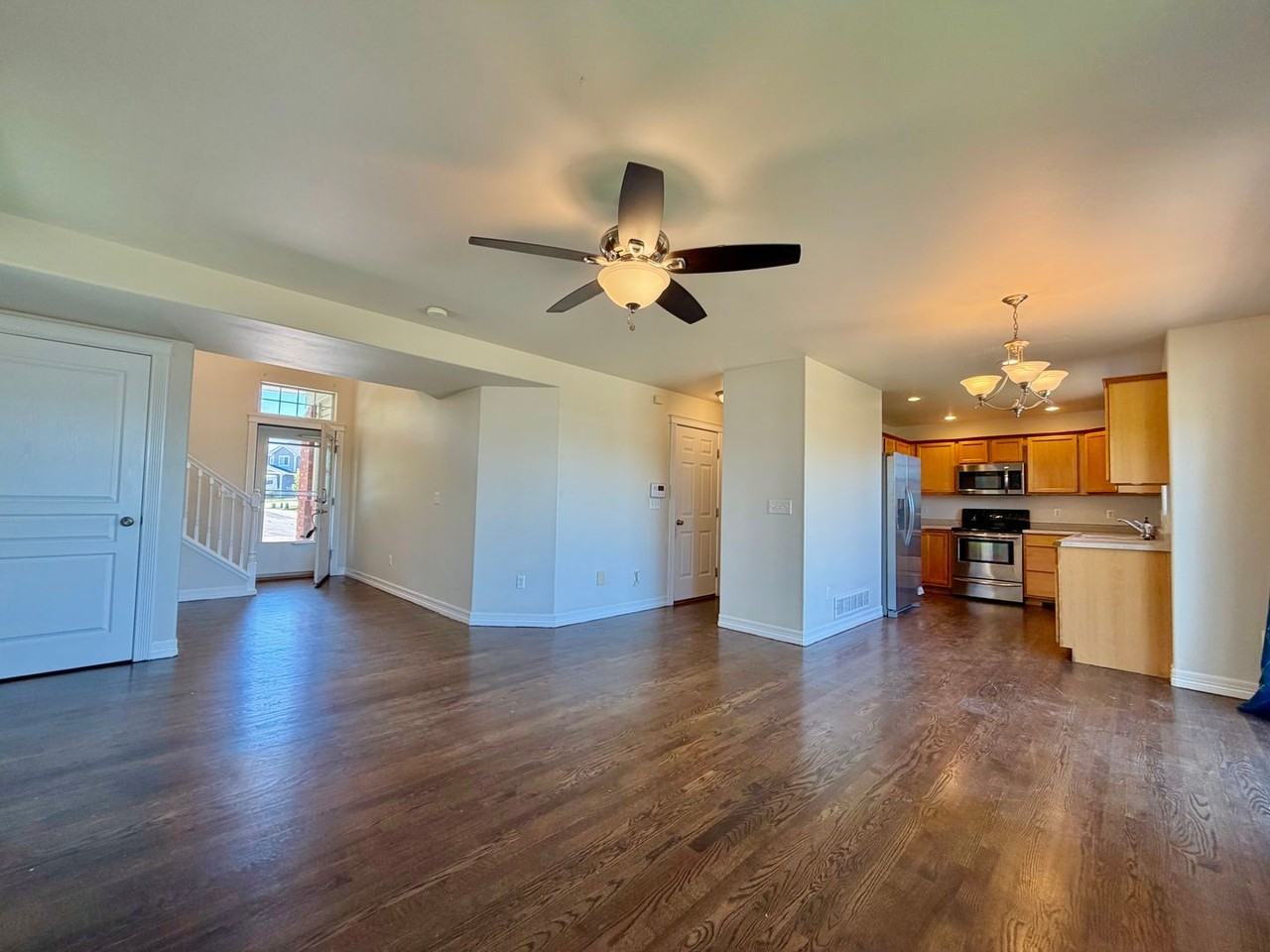 4608 Garnet Way - Photo 3 of 28