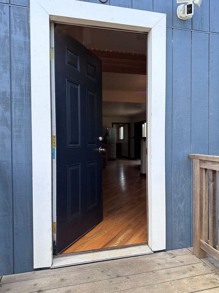 1776 Lime Ave - Photo 4 of 31