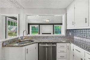 featured image of 1249 Wedgewood Dr