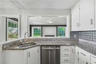 1249 Wedgewood Dr - Photo 1 of 1
