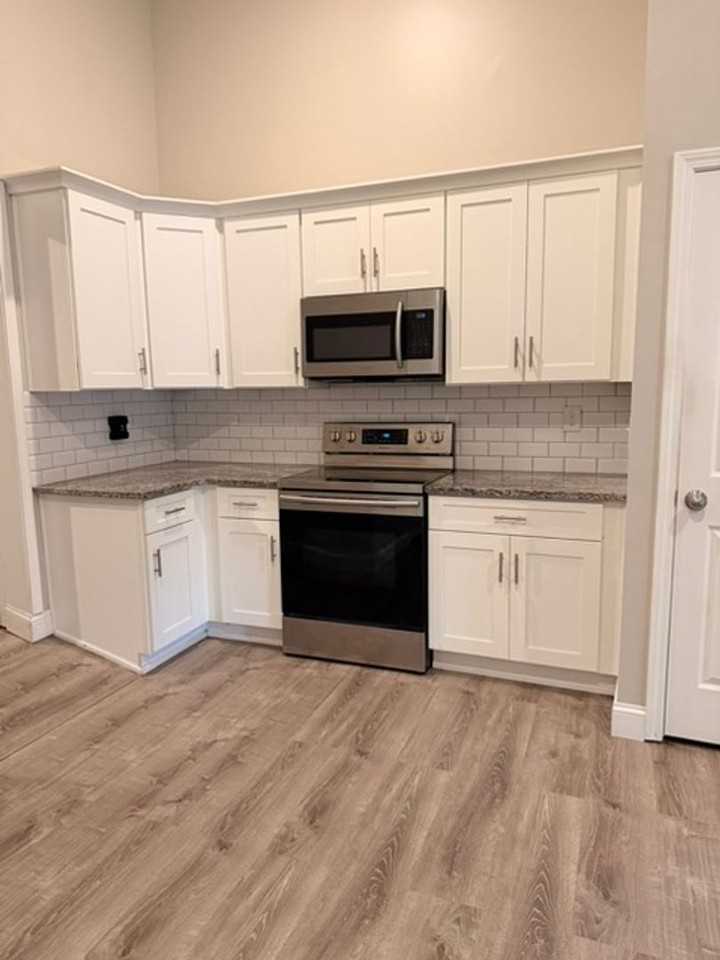 2610 Kelleytown Rd - Photo 2 of 12