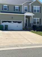 featured image of 2913 Seven Kings Ct