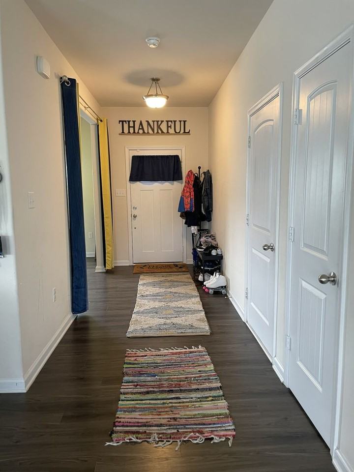 2913 Seven Kings Ct - Photo 2 of 38
