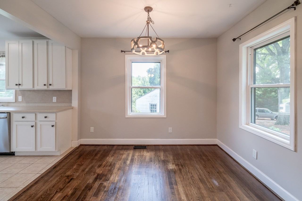 2520 Brentwood Pl - Photo 6 of 36