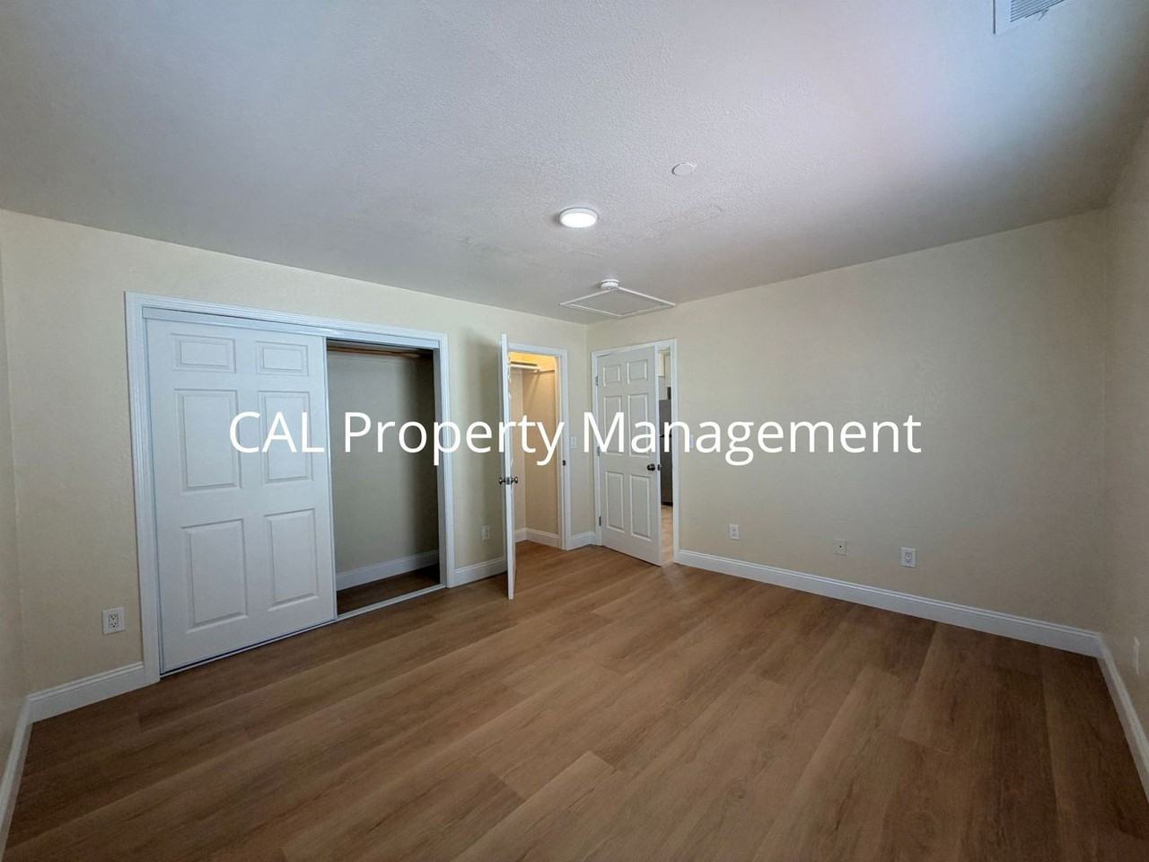 245A Maple St - Photo 6 of 17