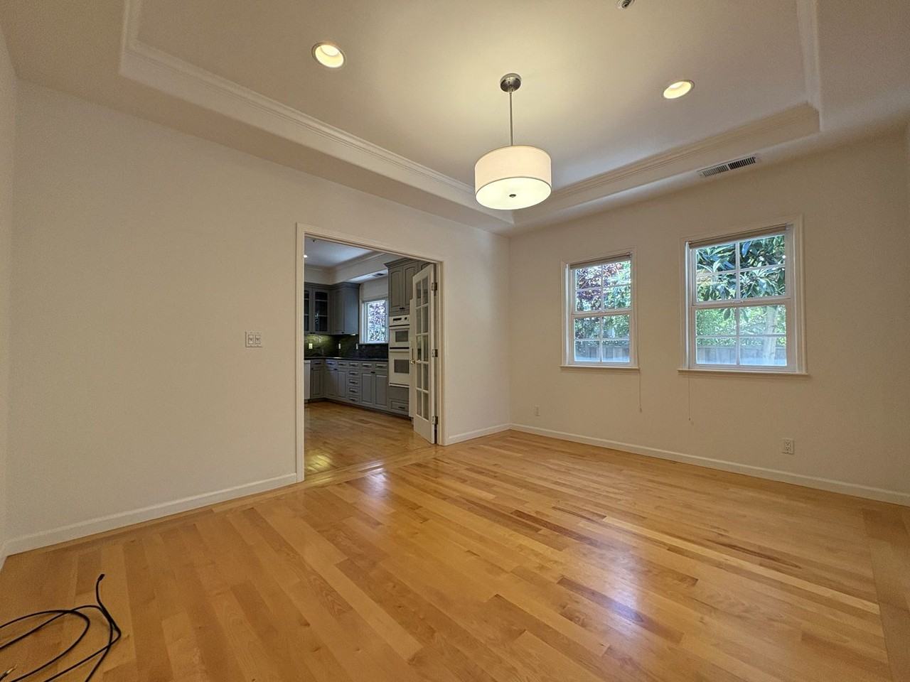 618 17th Ave - Photo 7 of 35