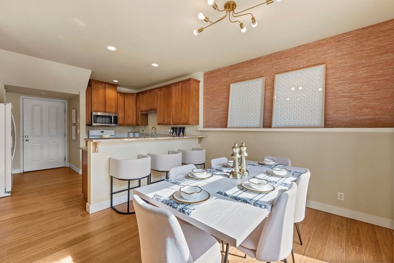1443 Ne 166th Ct #3 - Photo 7 of 25