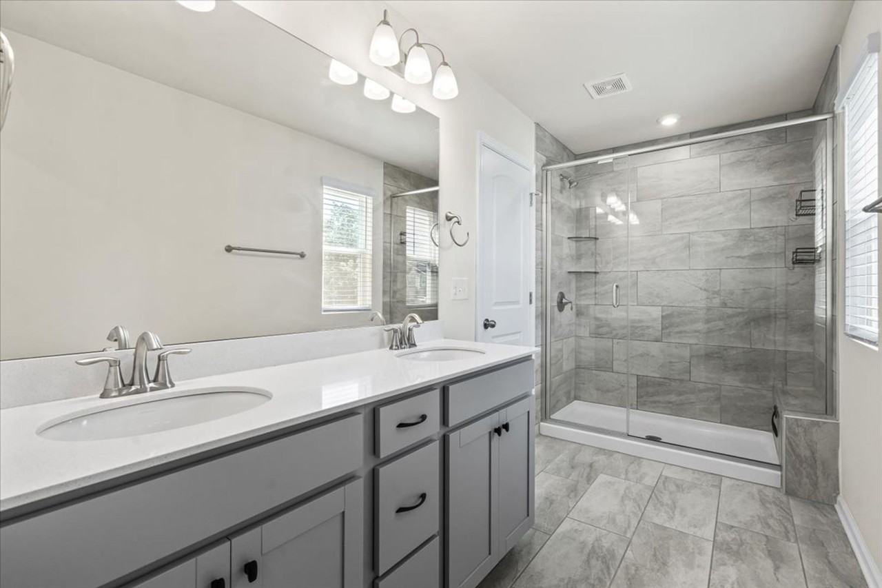 4529 Iron Oak Ln #1 - Photo 5 of 35