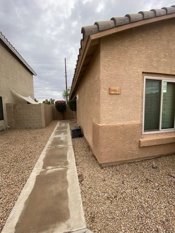 8862 W Shaw Butte Dr - Photo 3 of 50