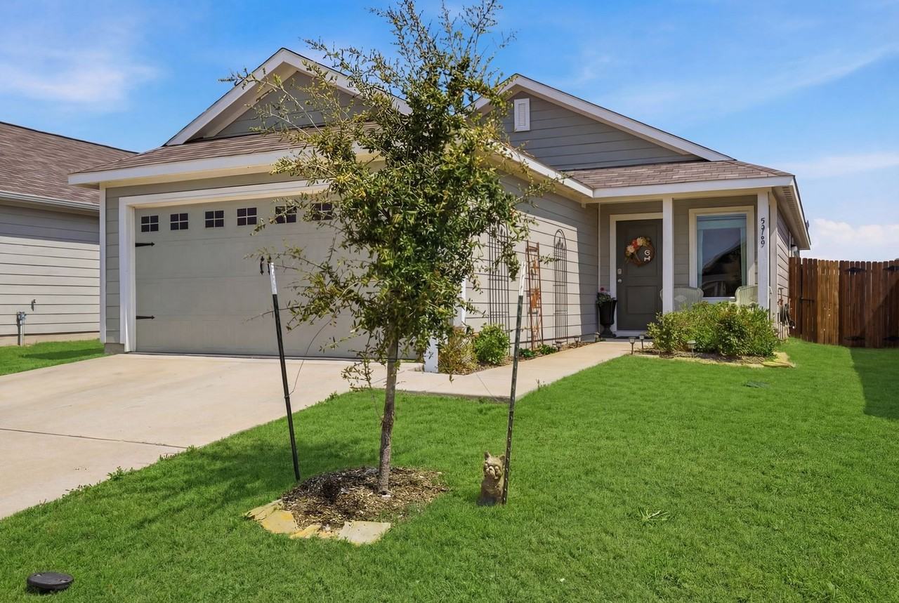 5969 Sumlin Way - Photo 2 of 17