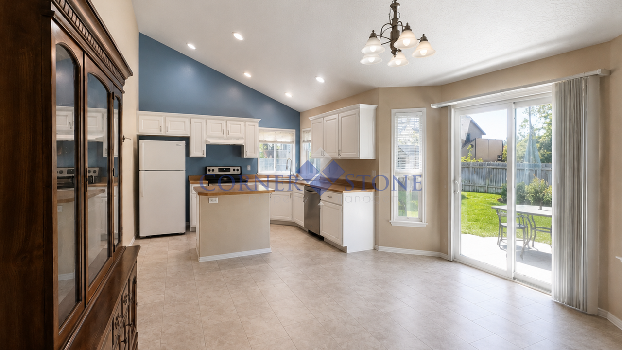 8179 E Portage St - Photo 6 of 22