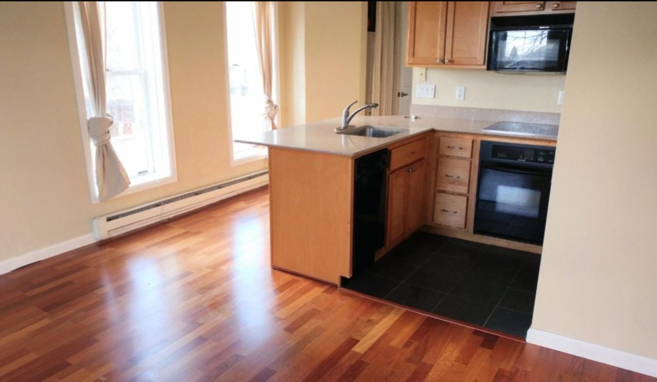 1237 Elder Ave - Photo 4 of 13