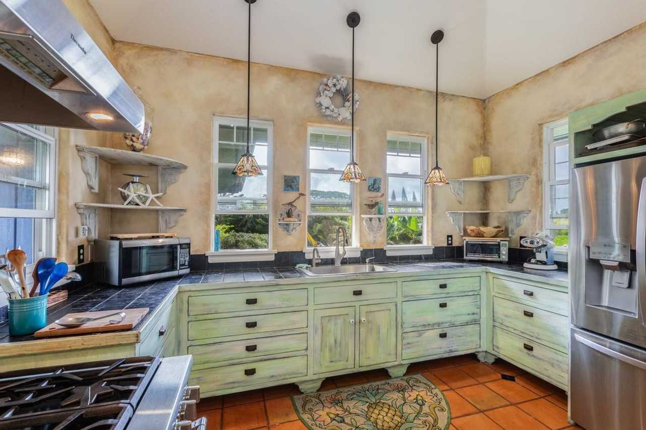 4331 Kapuna Rd - Photo 7 of 31