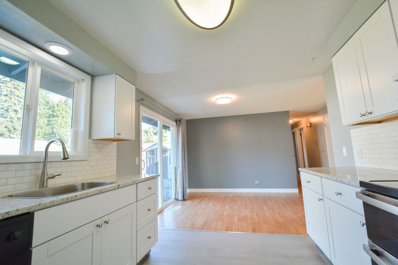 2911 Ne 124th Ave - Photo 4 of 30