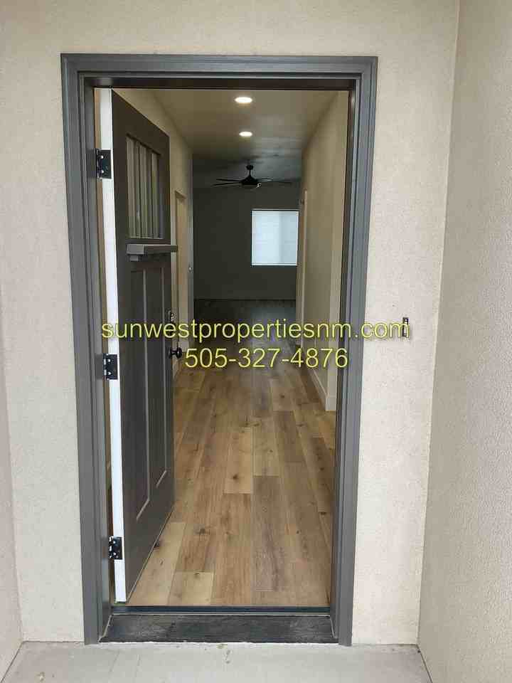 5600 The Greens Ct - Photo 3 of 44