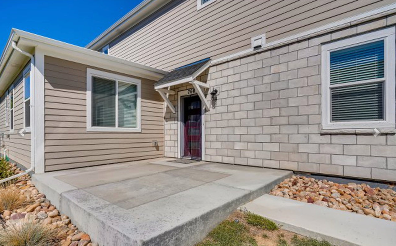 760 Stonebridge Dr - Photo 4 of 28