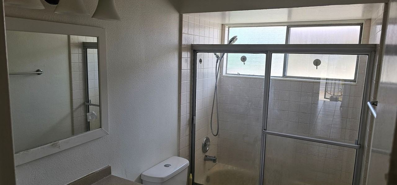 1168 E Lexington Ave - Photo 6 of 8