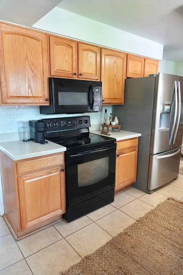 2751 S Reed St - Photo 2 of 33