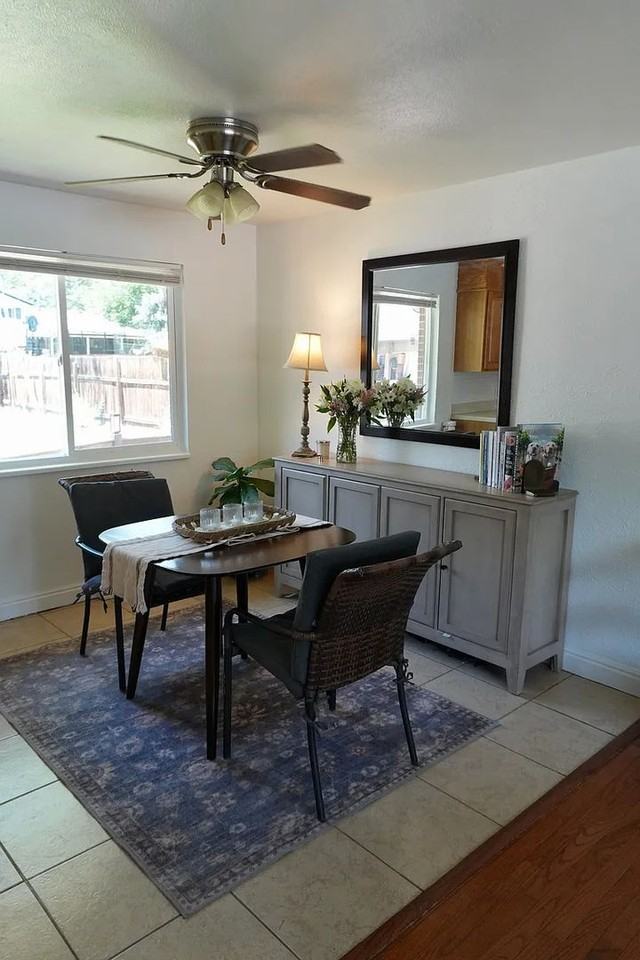 2751 S Reed St - Photo 5 of 33