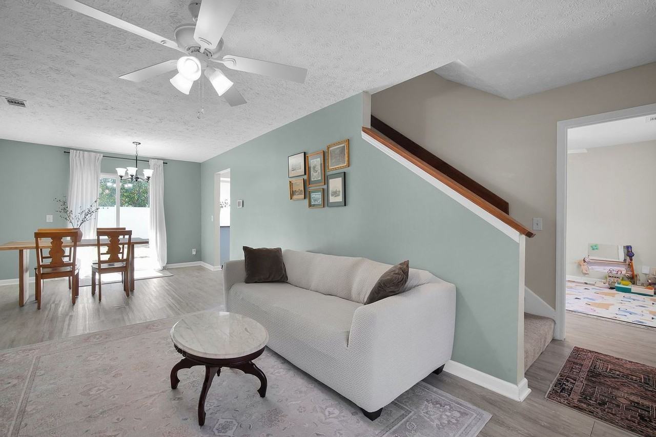 234 Bordeaux Ln - Photo 7 of 41