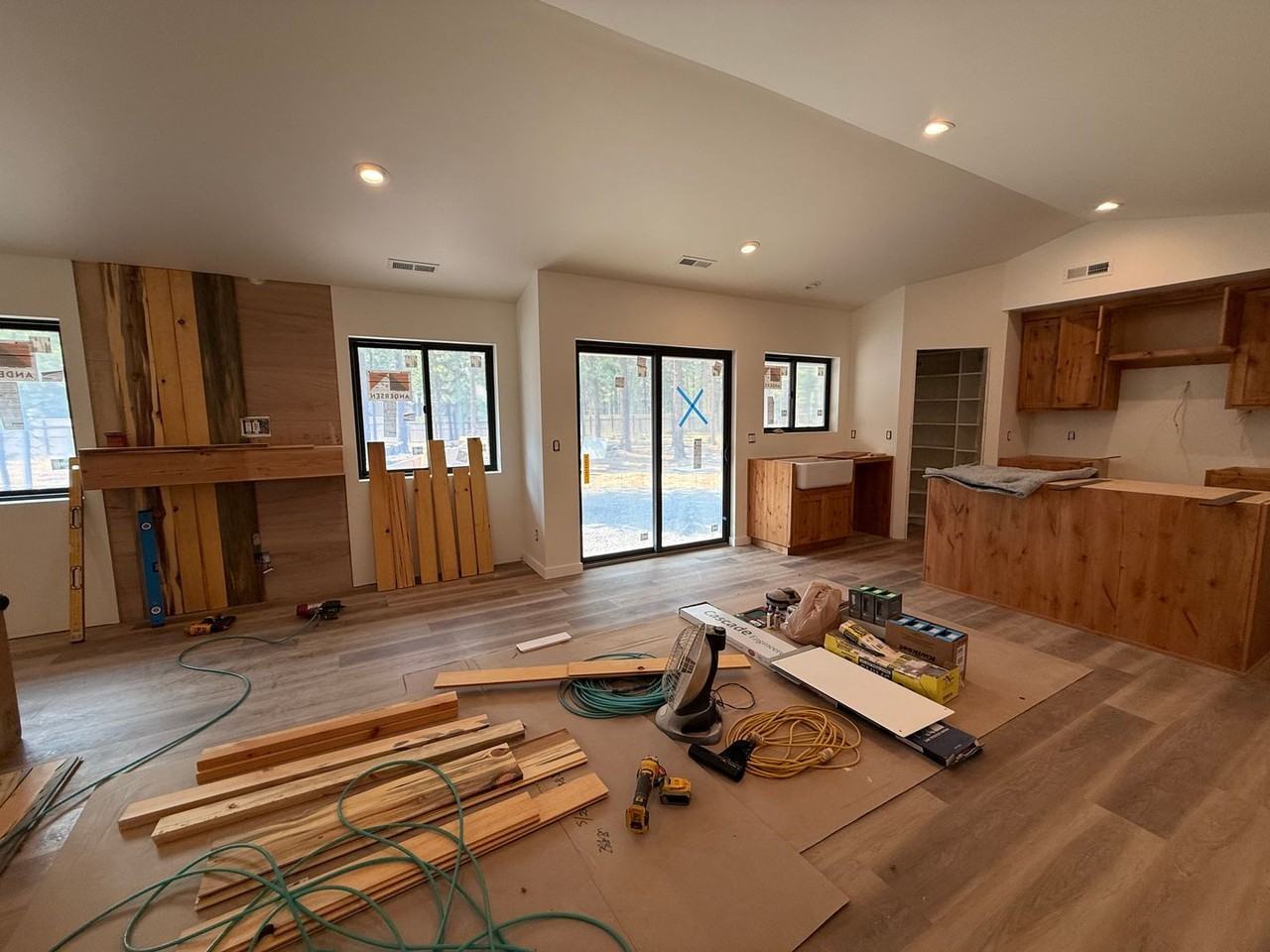 153550 Little River Loop - Photo 3 of 32