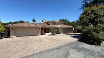 featured image of 1035A Deanna Dr