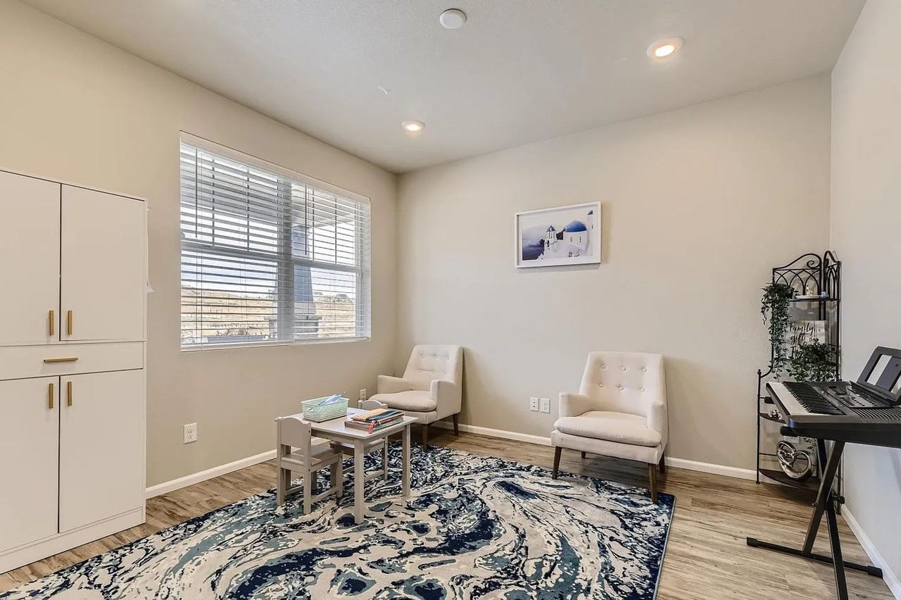 13528 Tree Sparrow Ln - Photo 4 of 29