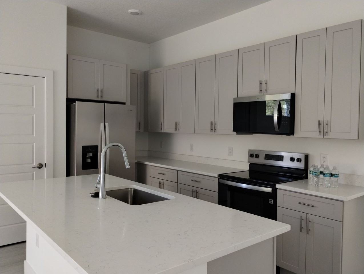 11137 N Vesta Pt - Photo 3 of 10