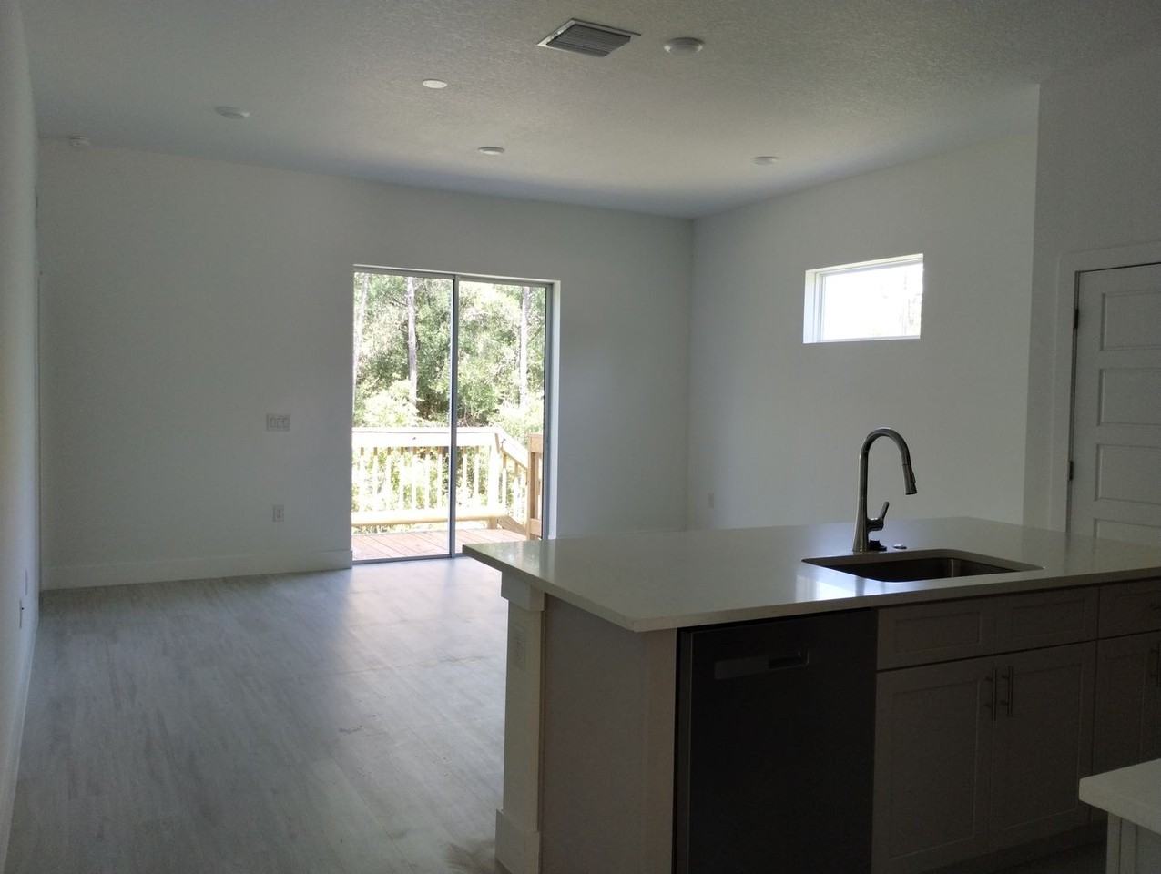 11137 N Vesta Pt - Photo 4 of 10