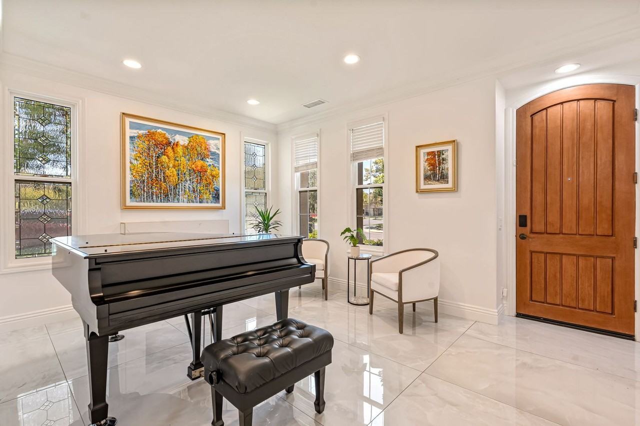 15 Tether Moon Ln - Photo 5 of 50