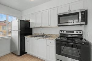 featured image of 1935 Haren Dr