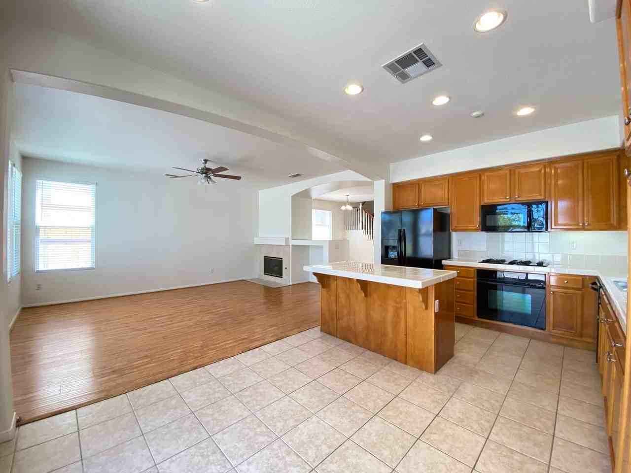 1352 Enchante Way - Photo 7 of 22