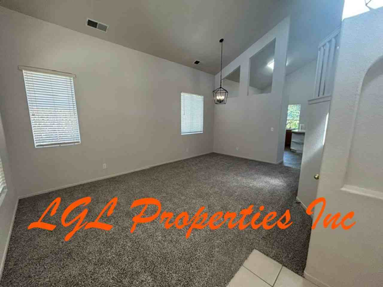 4116 Woodwillow Ln - Photo 4 of 42