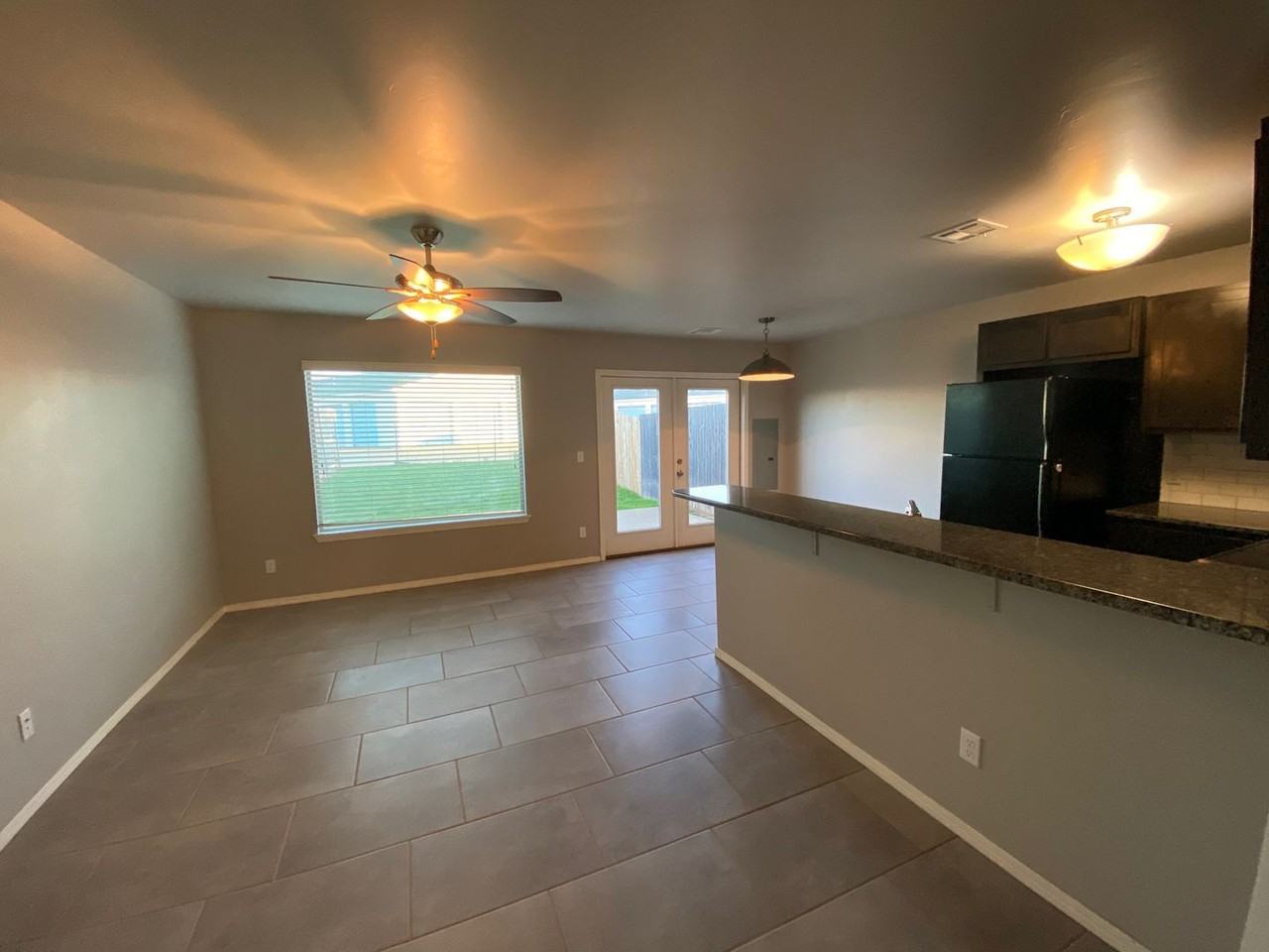 6933 Mayberry Ln - Photo 5 of 33
