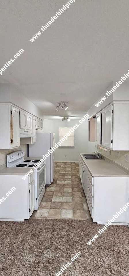10203 Gutierrez Rd Ne - Photo 4 of 17