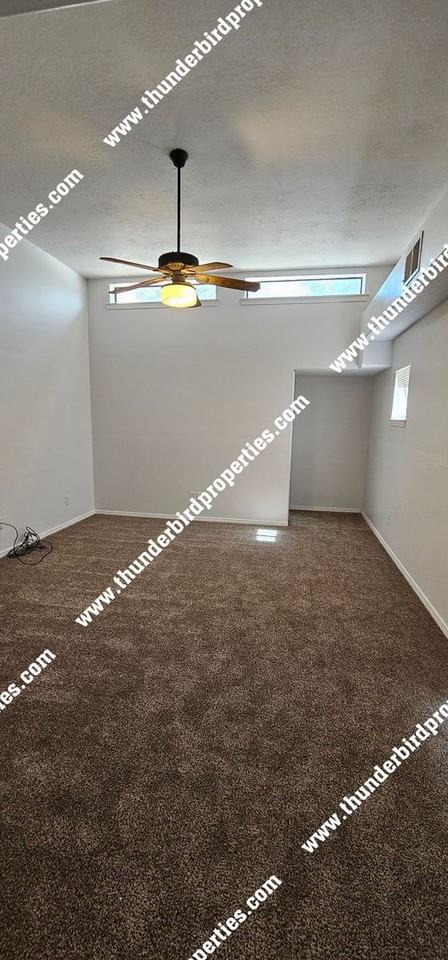 10203 Gutierrez Rd Ne - Photo 6 of 17