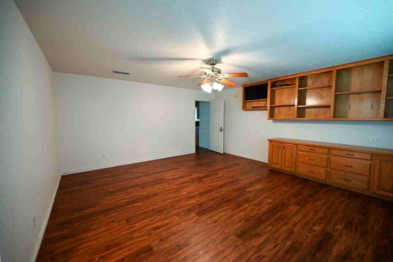 2951 N Trinity St - Photo 6 of 17