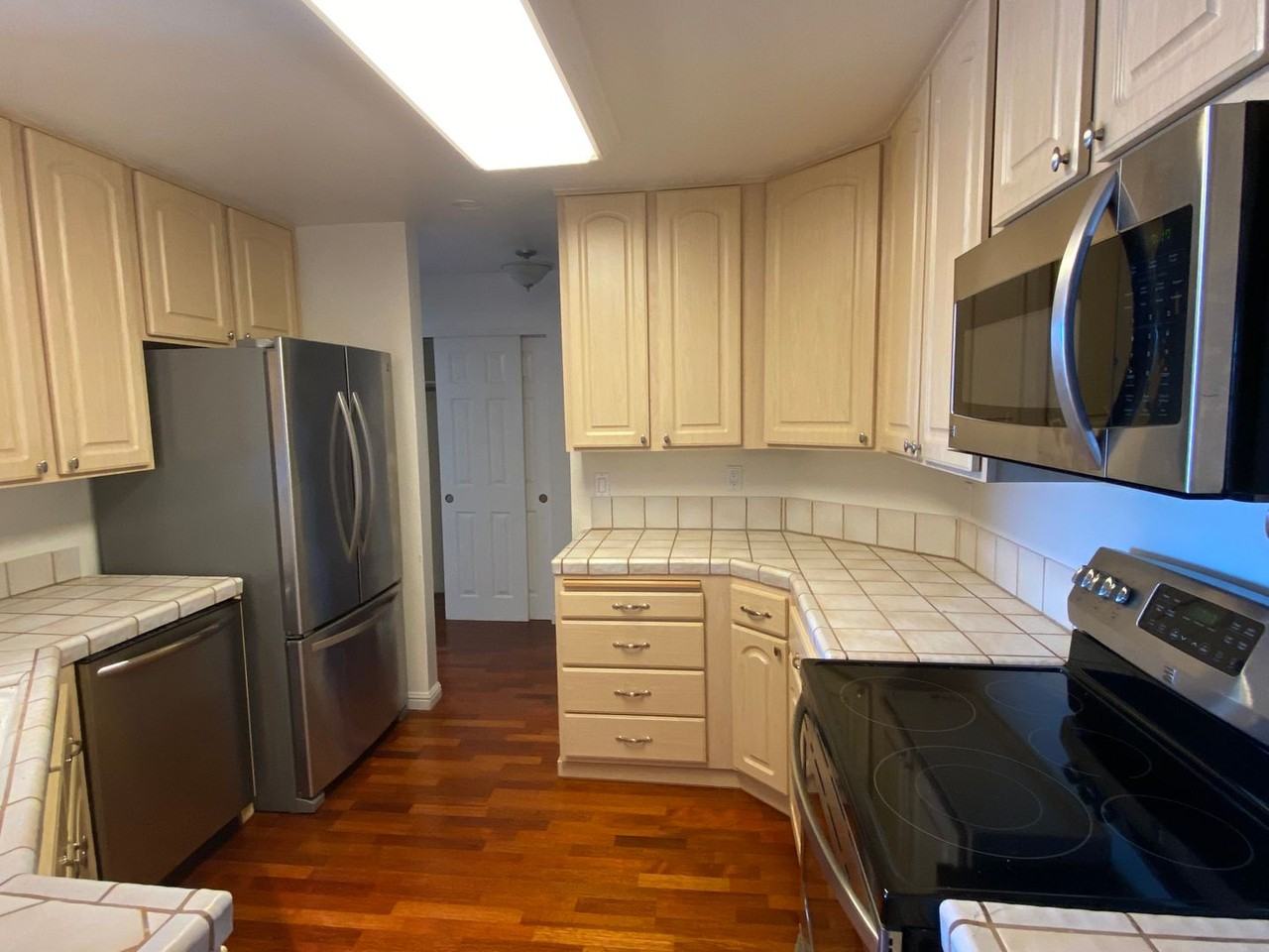 322 Hanover Ave #302 - Photo 3 of 22