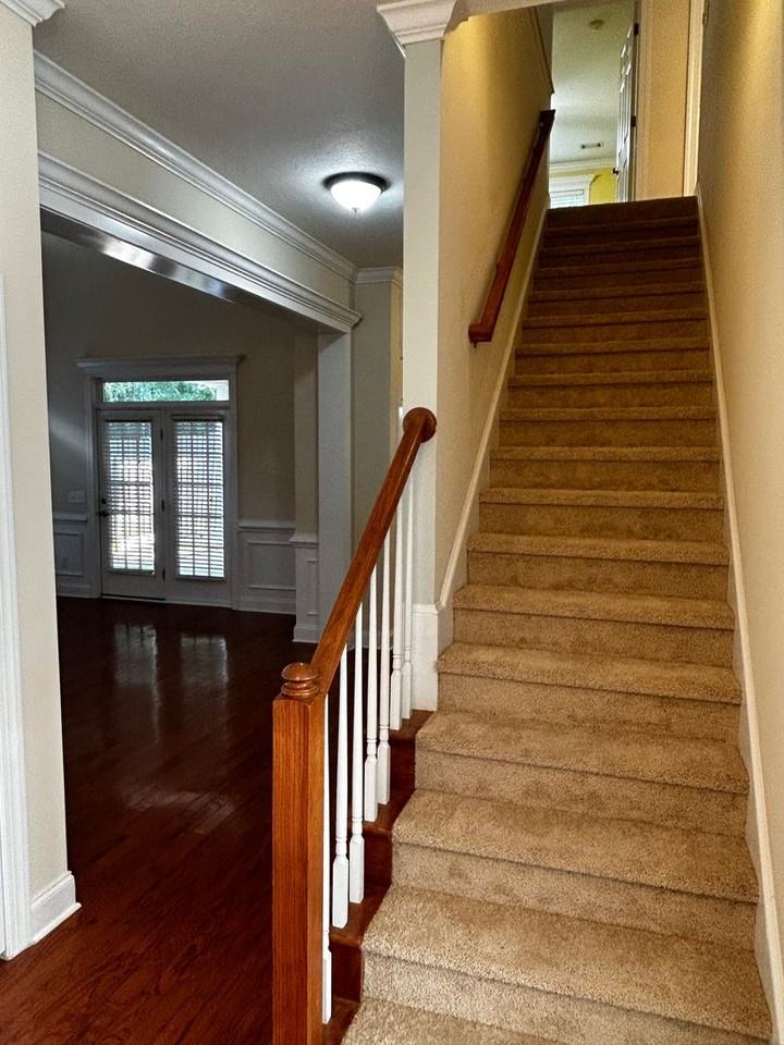 2500 Grier Cir - Photo 5 of 29