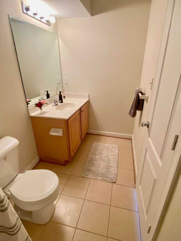 413 9th St - Photo 7 of 44