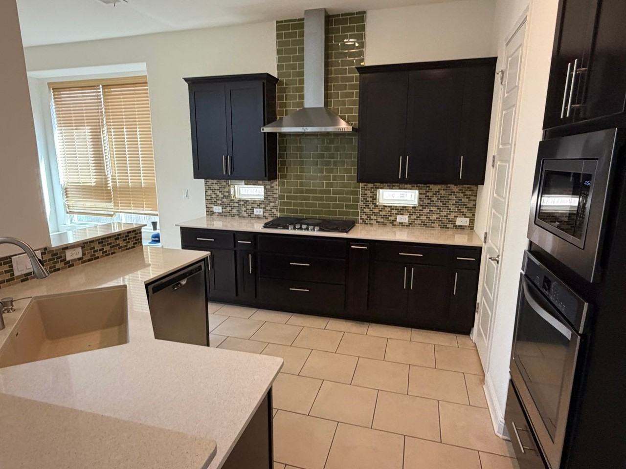 11412 Maggiore Dr - Photo 6 of 17