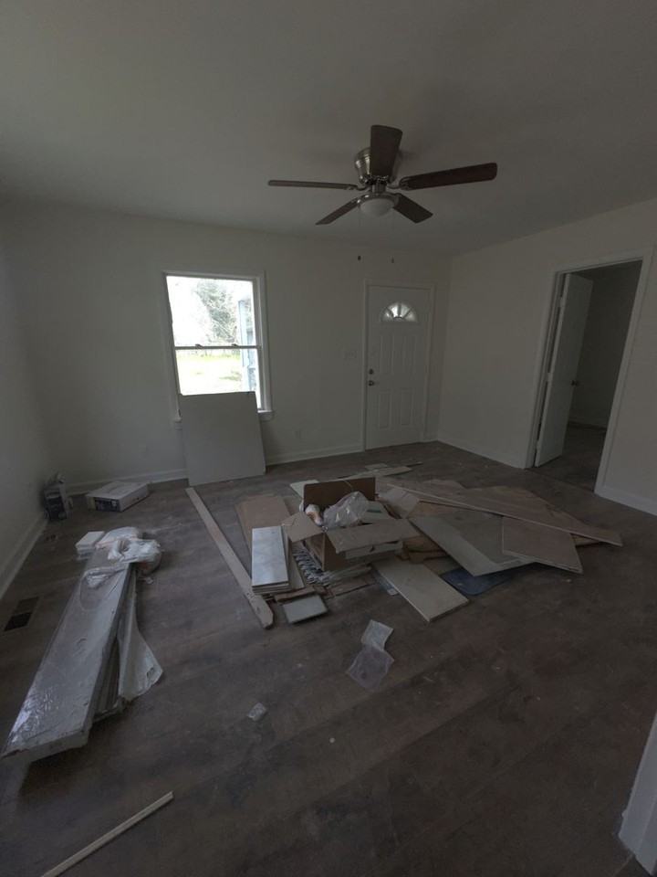 227 Settlers Landing Rd - Photo 5 of 12